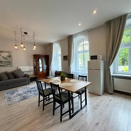 In Art Nouveau District Apartament Ryga
