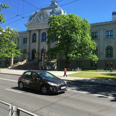 In Art Nouveau District 아파트