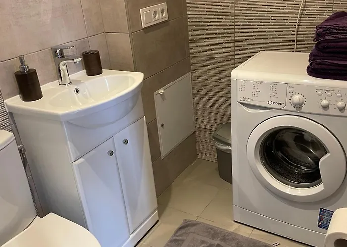 Appartamento In Art Nouveau District *