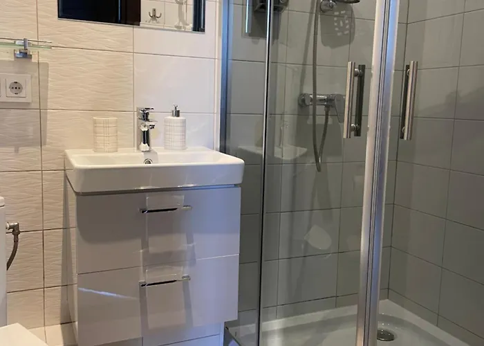 Apartman In Art Nouveau District